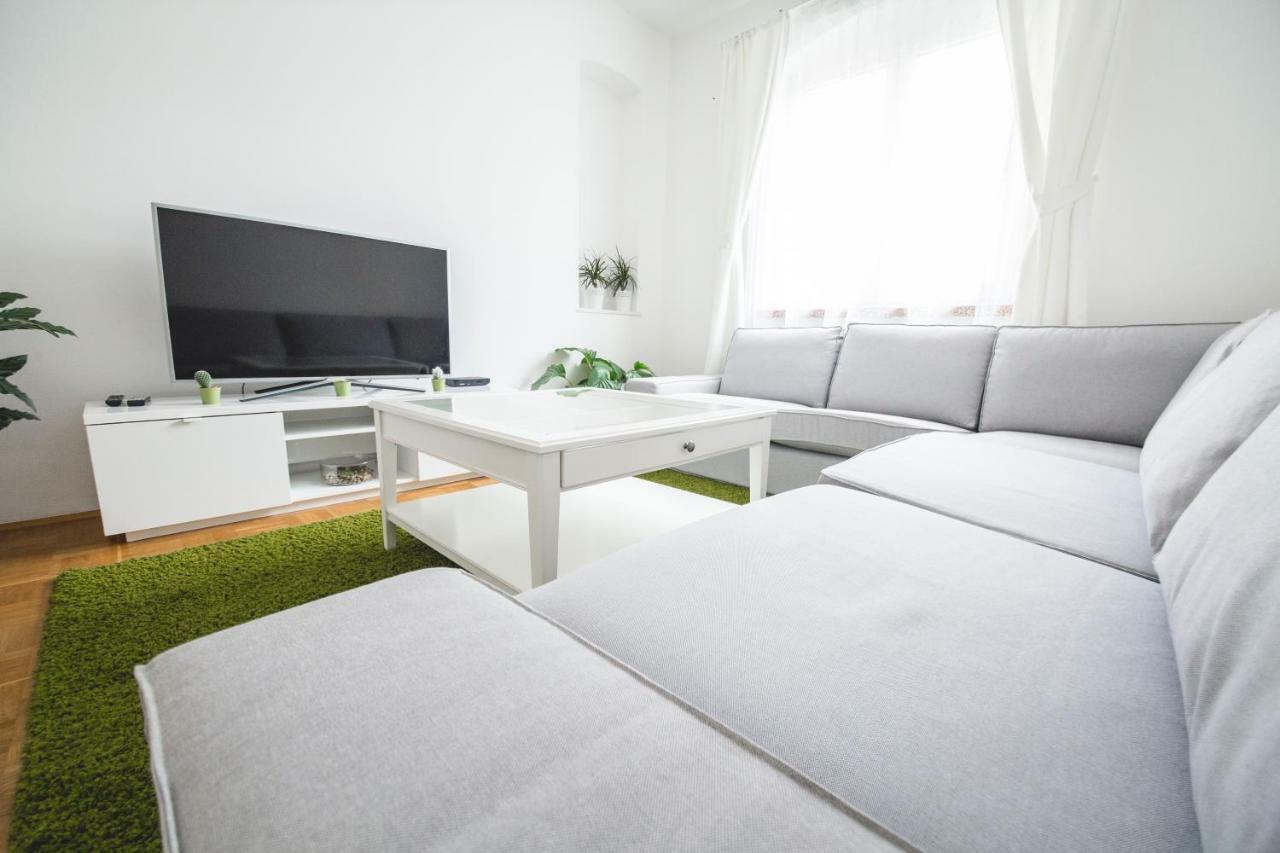 Ferienwohnung Alpi Garmisch-Partenkirchen Ngoại thất bức ảnh